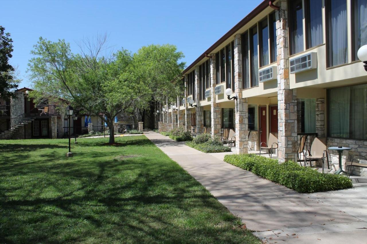 Hotel Of The Hills And Conference Center Kerrville