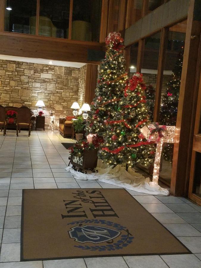 Hotel Of The Hills And Conference Center 3*